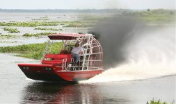 airboat on water 4.jpg