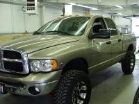 05 dodge ram2500 001.jpg